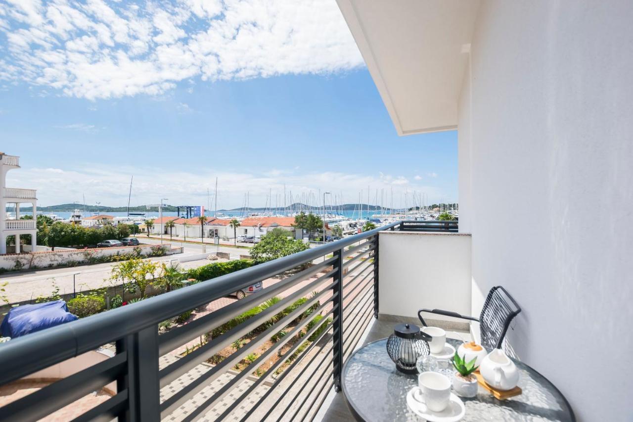 Apartments And Rooms Mare Vodice Luaran gambar
