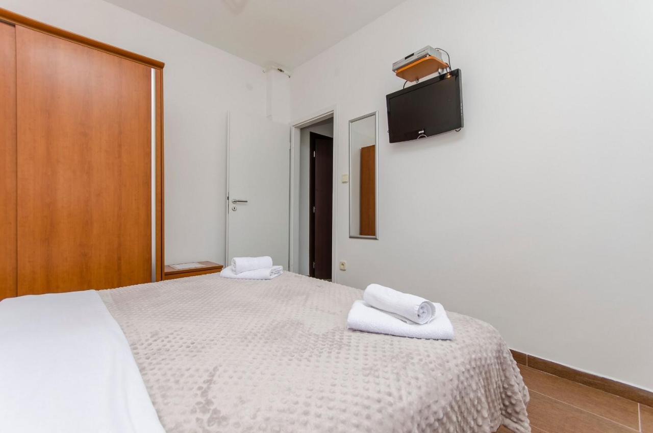 Apartments And Rooms Mare Vodice Luaran gambar